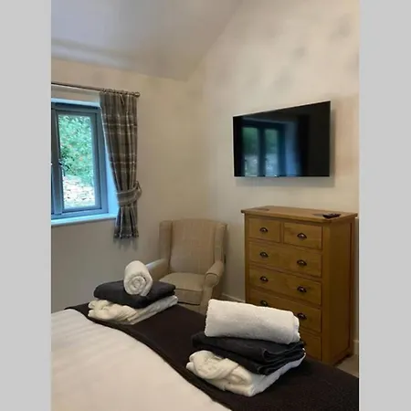 Rinstone Lodge, Thornton-le-dale. Moors With Hot Tub Casa vacanze *